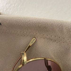 SOLD illesteva mikonos sunglasses